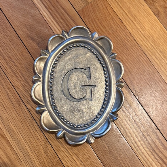 New Anthropologie Louisa Monogram Gallery Wall Charm